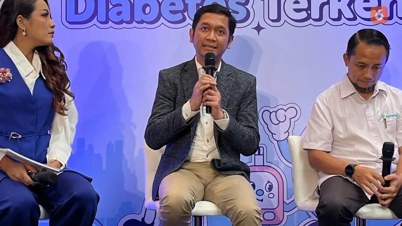 Dokter Dicky Tahapary Jelaskan Tiga Pilar Penanganan Obesitas di Acara Hari Diabetes Sedunia
