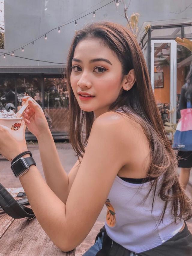 Sarah Tuffahati (sumber: instagram/sarahtuff_)