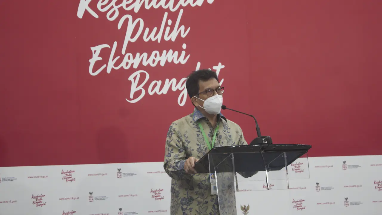 Ketua Komnas KIPI Hindra Irawan Satari soal vaksin AstraZeneca. (Dok: KPCPEN)
