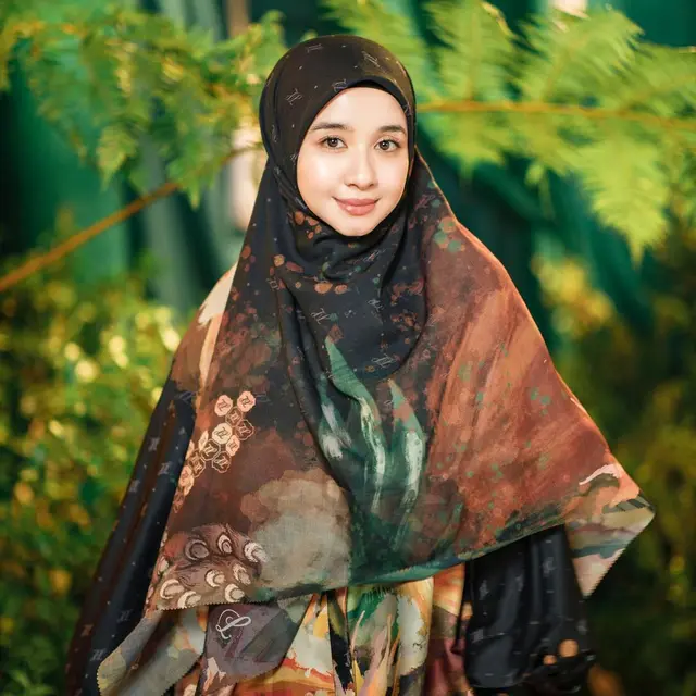 6 Artis Wanita Ini Jarang Muncul di Layar Kaca Usai Hijrah, Tekuni Karier Lain
