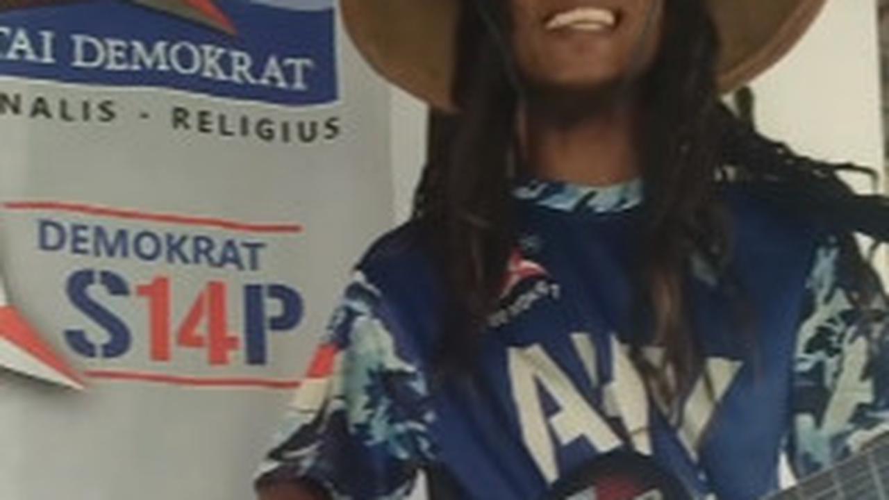 Caleg Gimbal Bikin Kejutan di Wonogiri Sampai di-Video Call Khusus Presiden ke-6 SBY