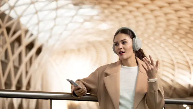 Mendengarkan Musik Lebih Maksimal dengan Headphone Pintar, Noise Cancelling hingga Deteksi Lokasi