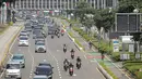 Suasana ruas jalan di kawasan Sudirman, Jakarta, Rabu (11/8/2021). Mulai 12 Agustus 2021, Polda Metro Jaya bakal kembali menerapkan aturan ganjil genap di sejumlah ruas jalan Ibu Kota dan meniadakan kebijakan penyekatan yang diterapkan selama PPKM Level 4. (Liputan6.com/Faizal Fanani)