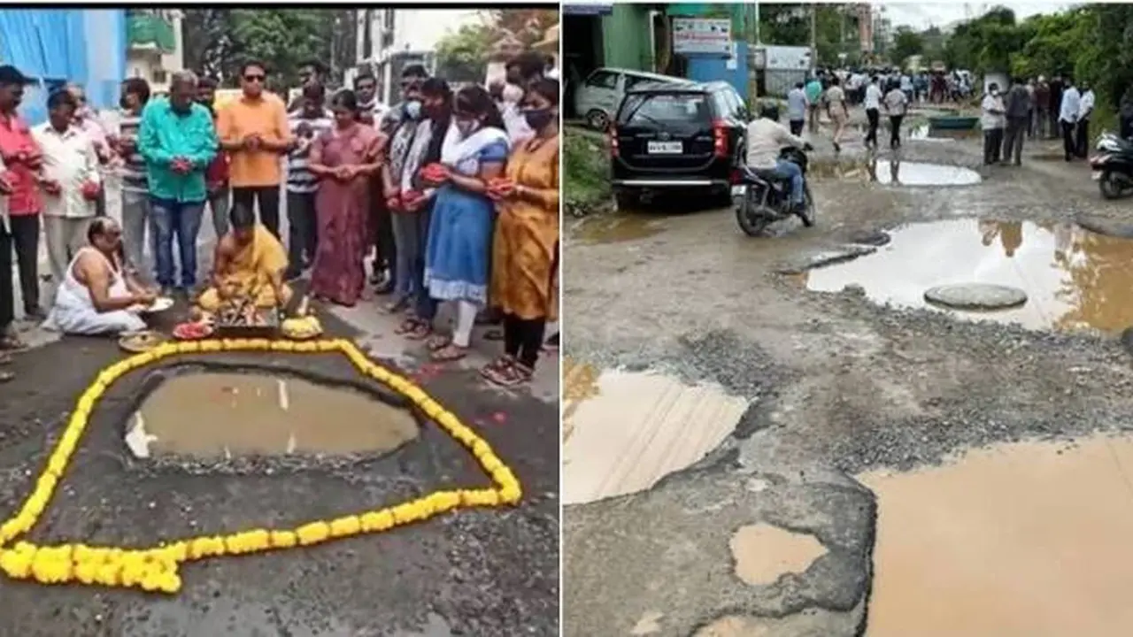 Tidak Segera Diperbaiki, Sekelompok Warga Ini Berdoa di Jalan Berlubang