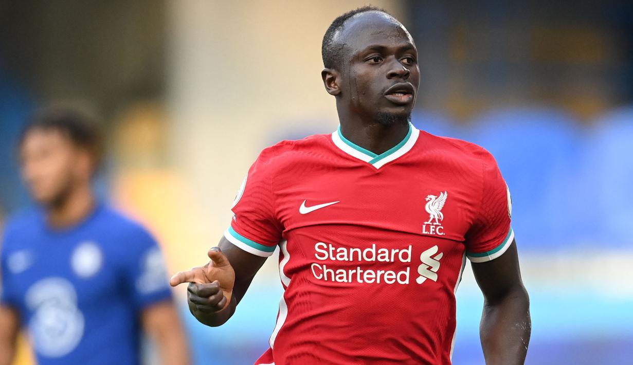 Sadio Mane tampil impresif dengan membawa Liverpool ke peringkat ketiga Liga Inggris musim ini. Bersama Senegal, ia telah mengoleksi 25 gol dan 18 assist dalam 78 penampilannya di semua ajang. Mane tentu akan menjadi tulang punggung negaranya di Piala Afrika 2021 ini. (AFP/Michael Regan)