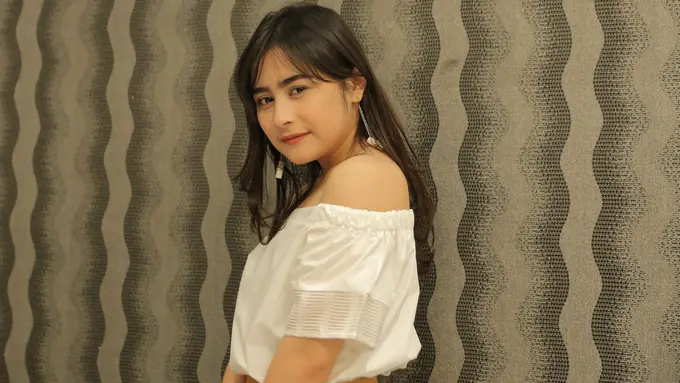[Bintang] Prilly Latuconsina