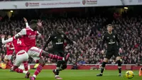 Gelandang Arsenal, Thomas Partey, dalam laga melawan Bournemputh di Emirates Stadium, Sabtu (4/3/2023). (AP/Kin Cheung)