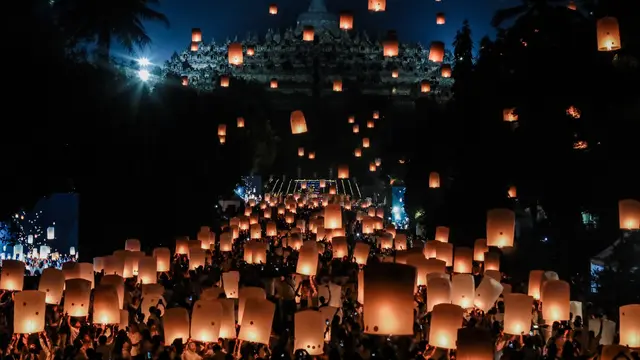 Festival Lampion Waisak 2026 di Candi Borobudur, Peserta Wajib Berpakaian Putih-Putih