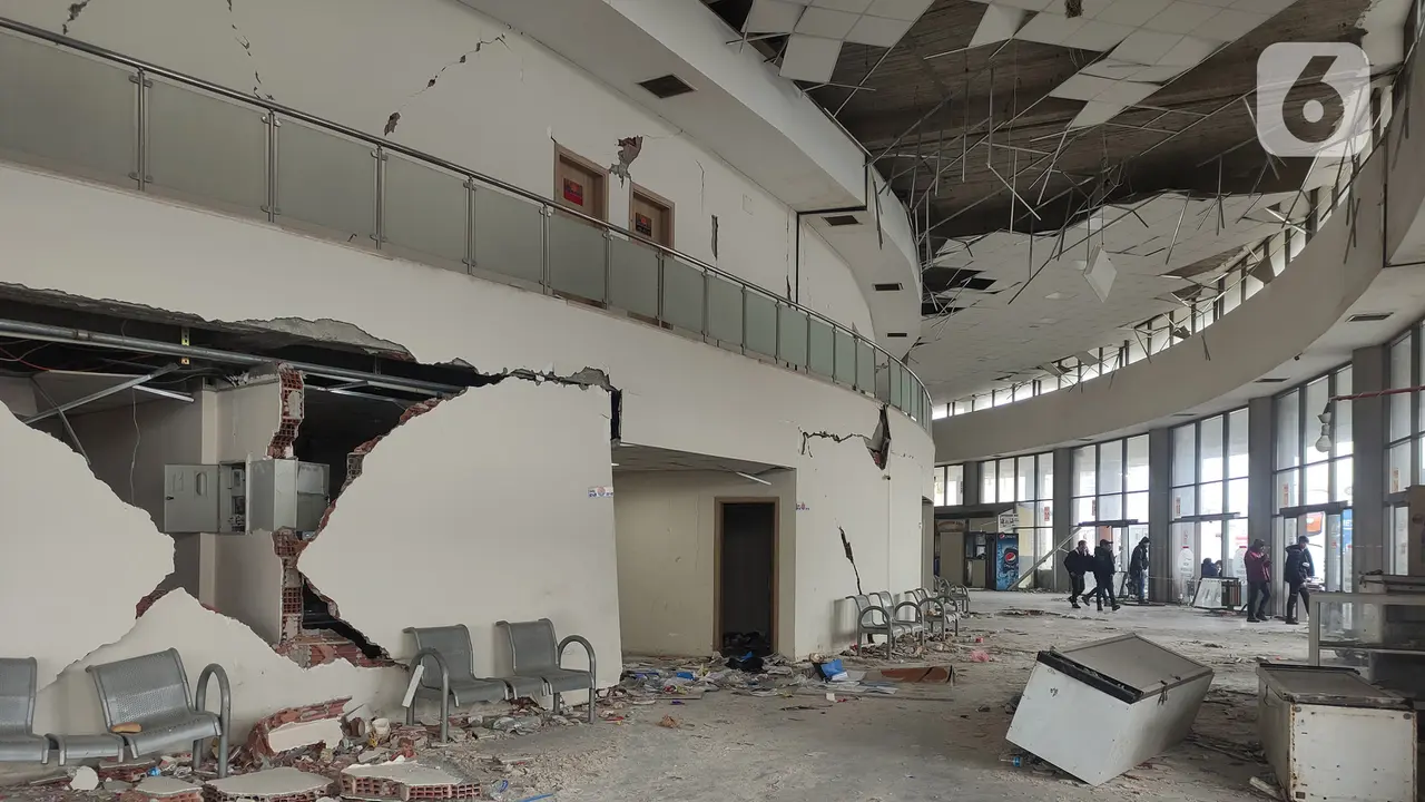 Aktivitas Terminal Antakya Pasca Gempa Turki