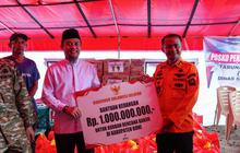 Gubernur Sulsel Salurkan Bantuan Rp1 Miliar untuk Penanganan Pascabencana Banjir Bone