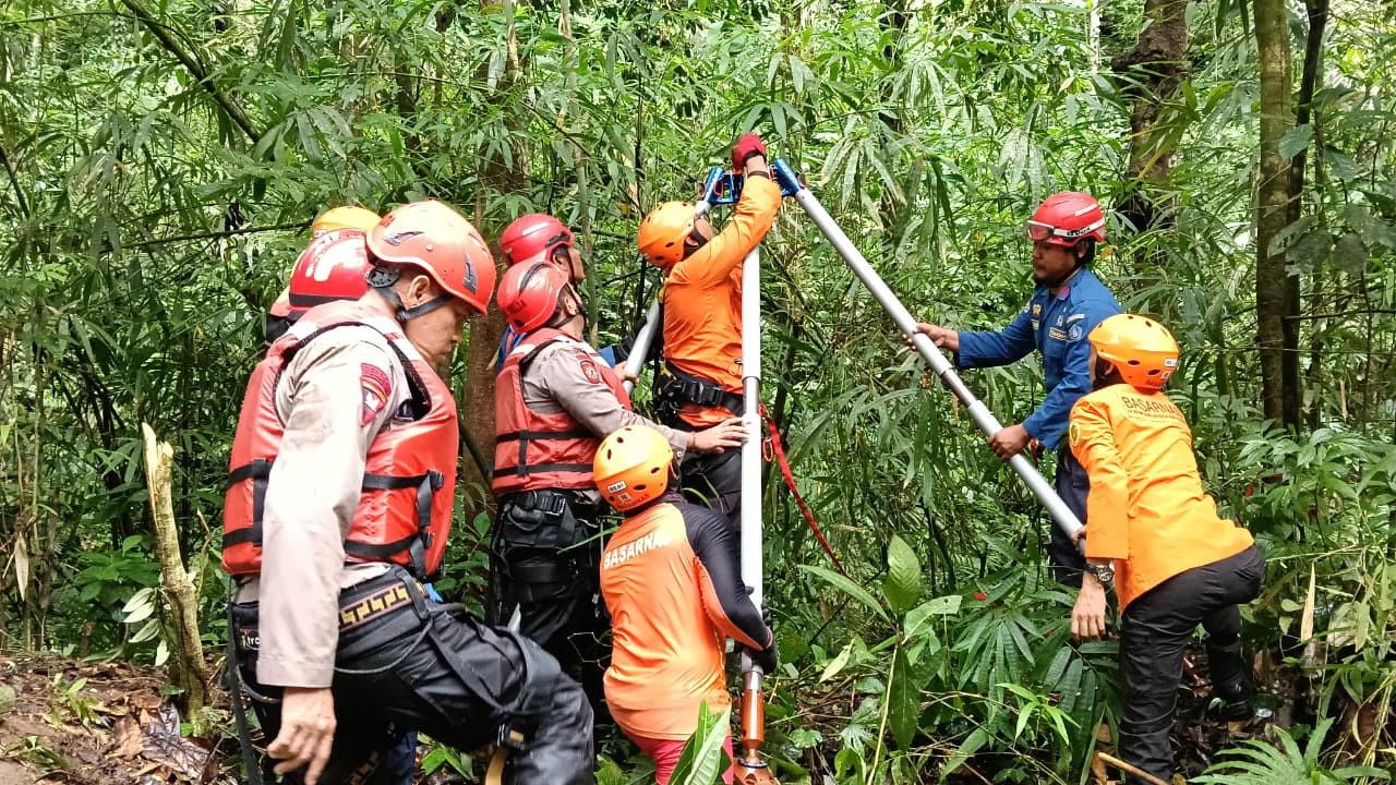 Siswi SMP di Bali Lakukan Percobaan Bunuh Diri Loncat dari Jembatan, Merasa Tertekan Sering Dibully