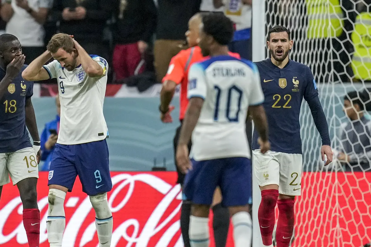 Foto: Harry Kane Gagal Penalti, Inggris Disingkirkan Prancis di Perempatfinal Piala Dunia 2022