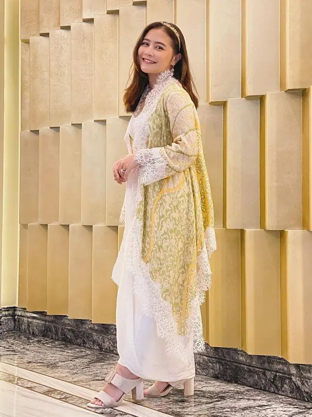 Prilly Latuconsina (Instagram/prillylatuconsina96)