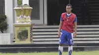 Kapten Persib Bandung, Atep mendapat tawaran dari klub Thailand. (Bola.com/Muhammad Ginanjar)