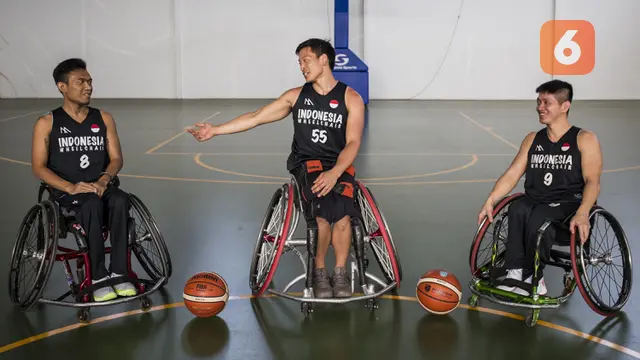 Latihan Basket Kursi Roda