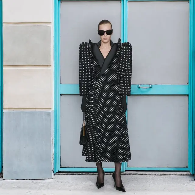 Fashion Show Terakhir Demna Gvasalia untuk Balenciaga Sebelum Pindah ke Gucci