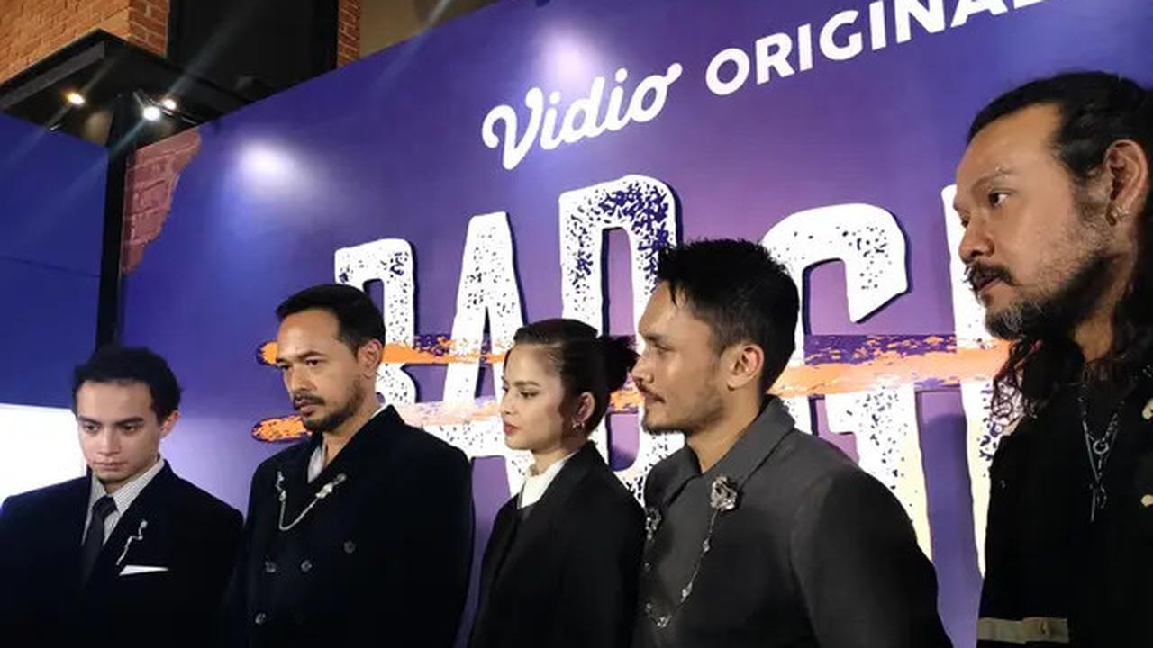 Randy Pangalila Jadi Haidar Si Penipu Ulung di Bad Guys, Ungkap Tantangan Besar