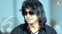 Deva Mahenra Akui Tertular 'Virus' Slank