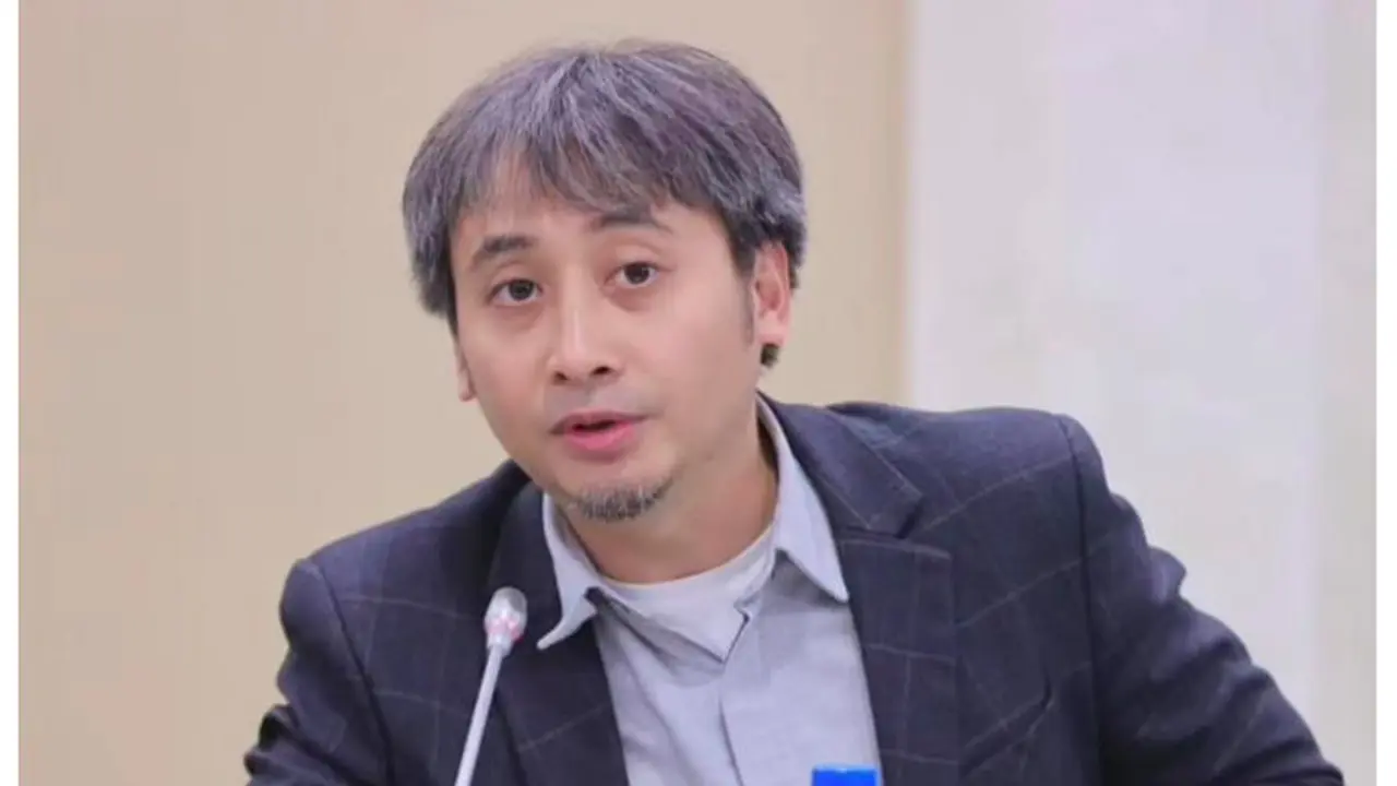 Dekan Fakultas Ekonomi dan Bisnis Universitas Indonesia (FEB UI) Teguh Dartanto di nilai jadi sosok dibalik transformasi FEB UI hasilkan SDM berkualitas.