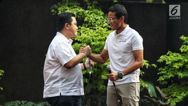 Sandiaga Uno - Erick Thohir Tampil Akrab di Young Penting Indonesia