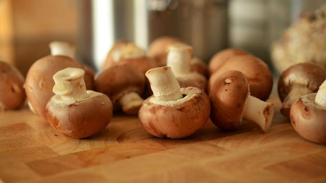 9 Makanan Kaya Biotin untuk Menunjang Kesehatan Rambut dan Kulit