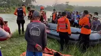 Niat Menolong Teman, Dua Remaja Hilang Terseret Arus Sungai