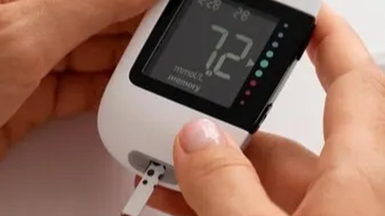 Kebanyakan orang berupaya menurunkan gula darahnya untuk mencegah diabetes, namun terlalu rendahnya kadar gula dapat mengakibatkan gangguan serius pada fungsi tubuh.