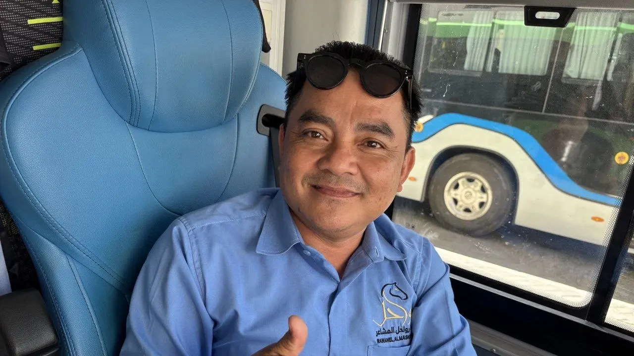 Pengemudi Bus Salawat