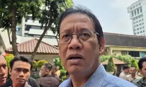 Menteri Keuangan (Menkeu) Purbaya Yudhi Sadewa saat ditemui di Kompleks Kementerian Keuangan, Jakarta, Jumat (24/7/2026).