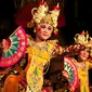 Tari Legong (Sumber. narwastu.org)