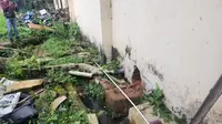 15 Tahanan Kabur dari Rutan Polsek Samarinda Kota, Jebol Tembok Lewat Kloset Pakai Pipa dan Paku