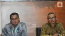 Wakil Ketua KPK, Alexander Marwata (kanan) dan Juru Bicara KPK, Ali Fikri saat memberikan keterangan terkait operasi tangkap tangan (OTT) di Sidoarjo di Gedung KPK, Jakarta, Rabu (8/1/2020). (merdeka.com/Dwi Narwoko)