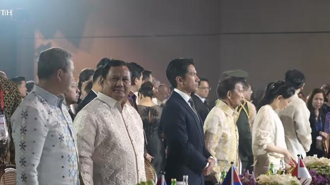 Prabowo Tampil Beda di Gala Dinner KTT ASEAN, Pakai Barong Tagalog Khas Filipina