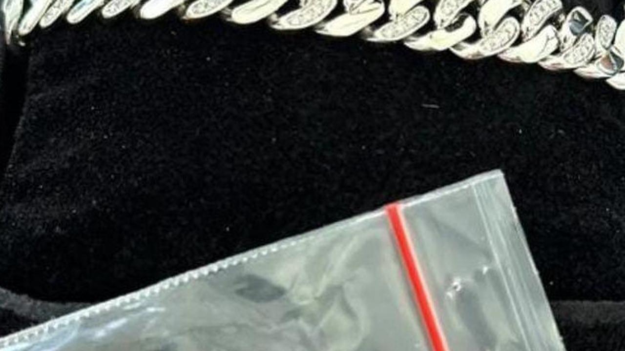 Tragedi Gelang Denny Caknan Hilang saat Manggung di Surabaya, Tak Disangka Akhirnya Ditemukan