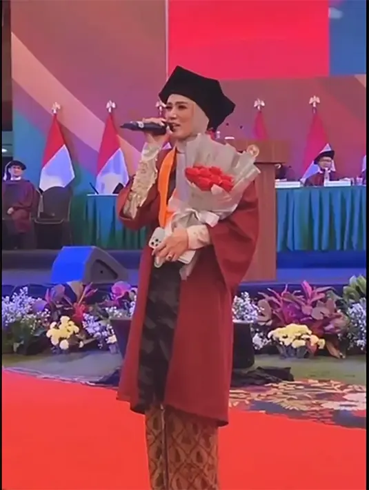 [Instagram/riztryaaa]