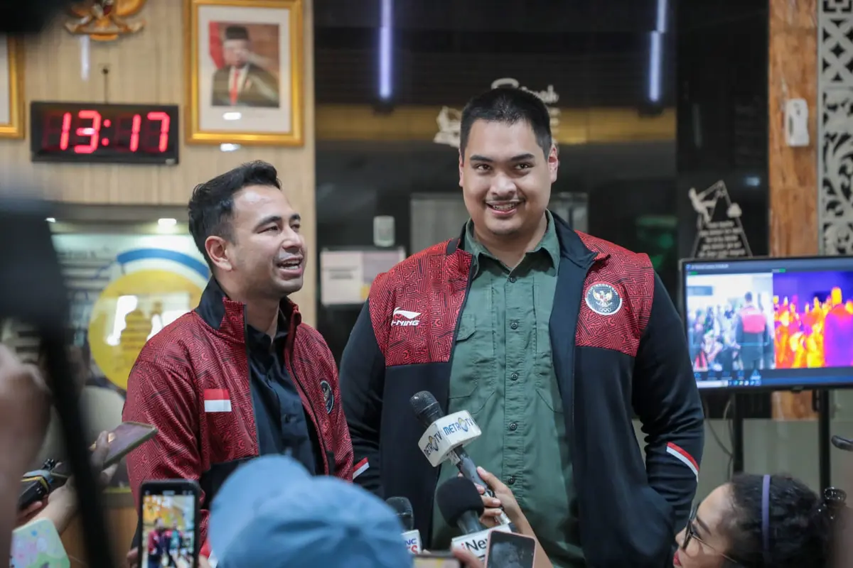 Raffi Ahmad bersama Menpora Dito