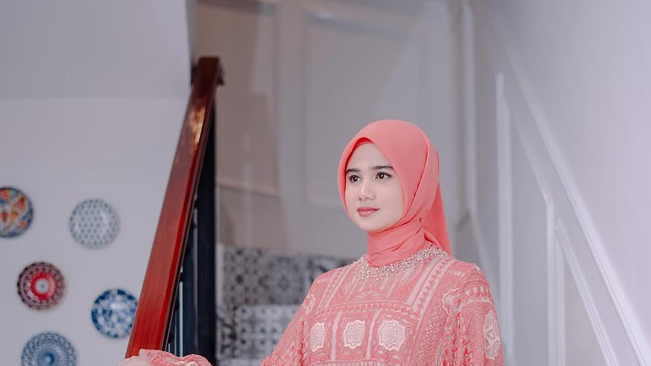 Potret Tasyakuran Rumah Tissa Biani, Sekalian Kumpul Keluarga dan Ditemani Dul Jaelani