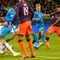 Sergio Aguero membobol gawang Hoffenheim. (AFP/Thomas Kienzle)