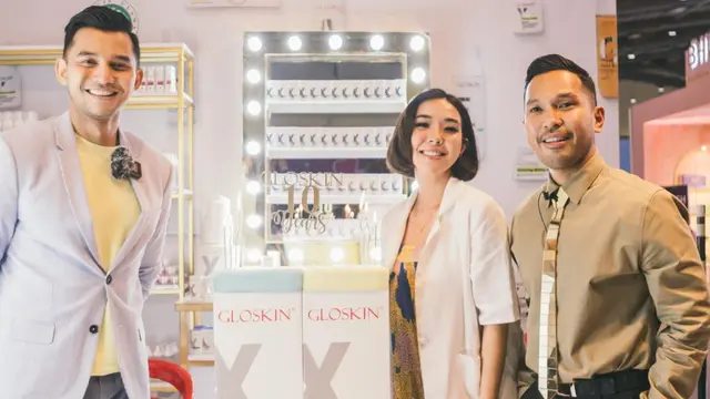 Gisella Anastasia di acara Anniversary 10 tahun Gloskin