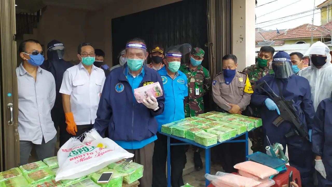 Penyelundupan sabu yang disimpan dalam karung beras