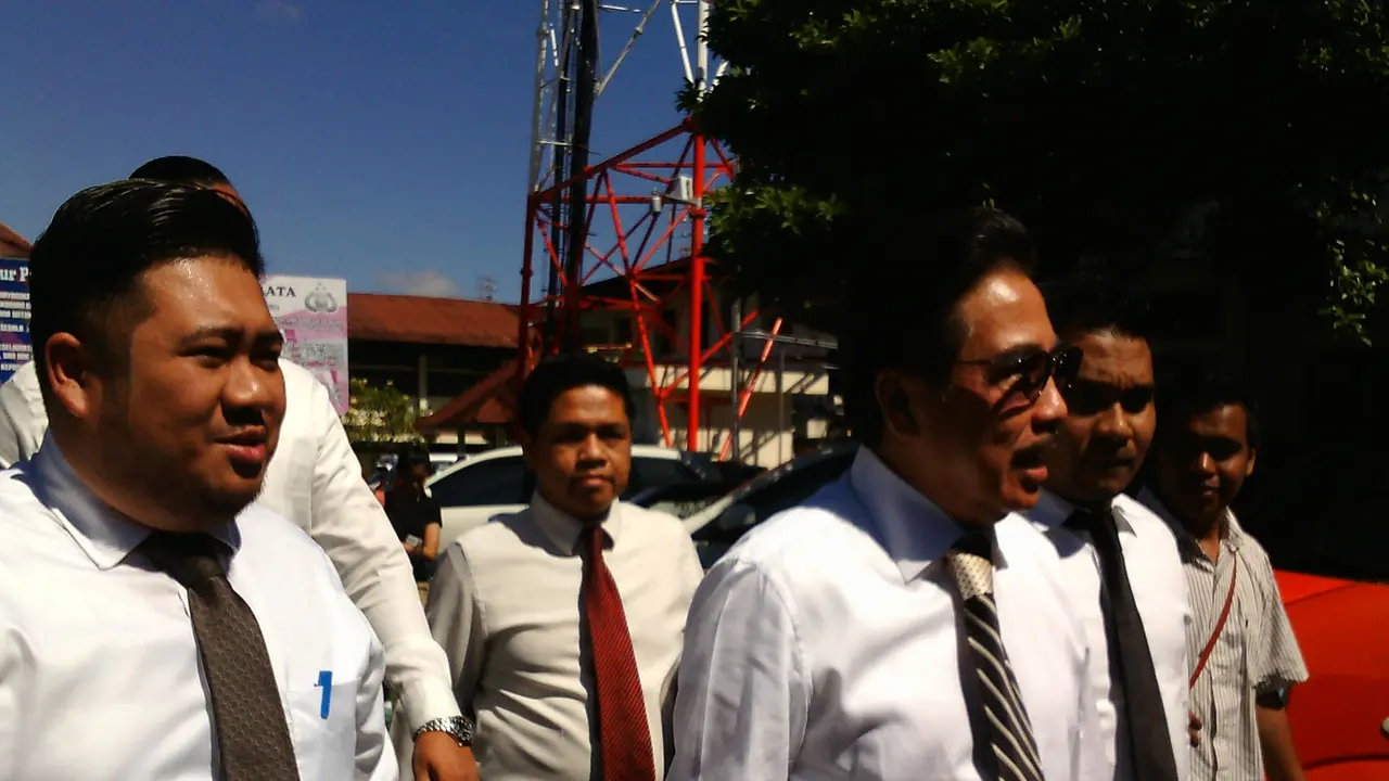 Keluarga Tunjuk Hotma Sitompul Jadi Pengacara Ibu Angkat Angeline