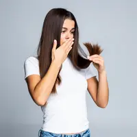 Ilustrasi Masalah Rambut Bercabang Credit: shutterstock.com