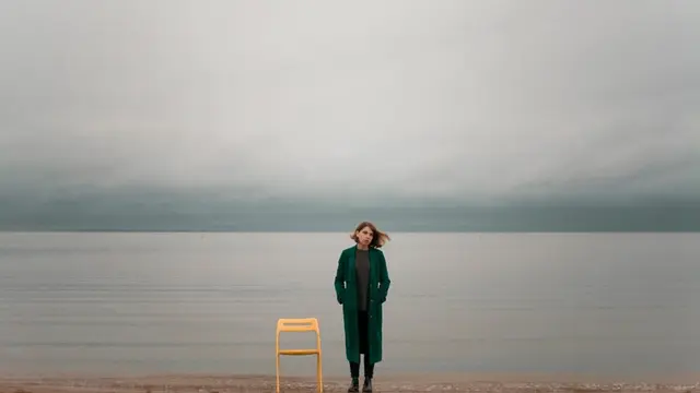 Ilustrasi Relationship Female