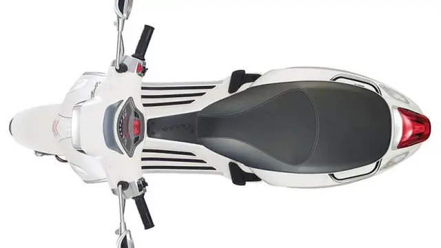 Mengintip Keunggulan Vespa Sprint 150