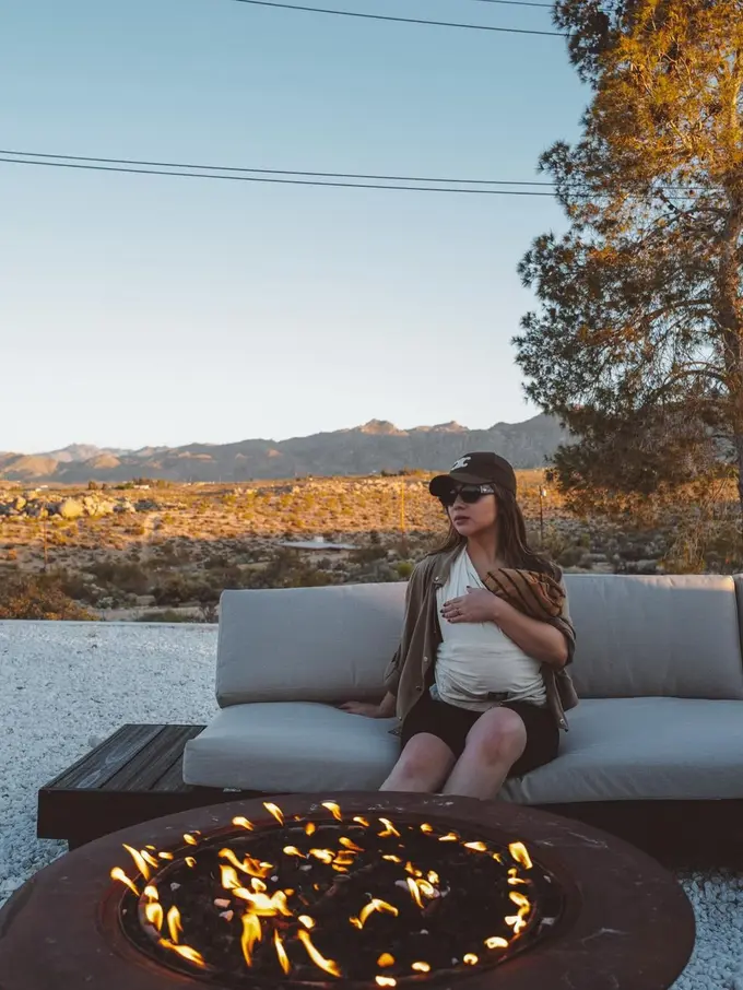 Potret baby Issa dalam pelukan Nikita Willy. (Foto: Instagram/nikitawillyofficial94)