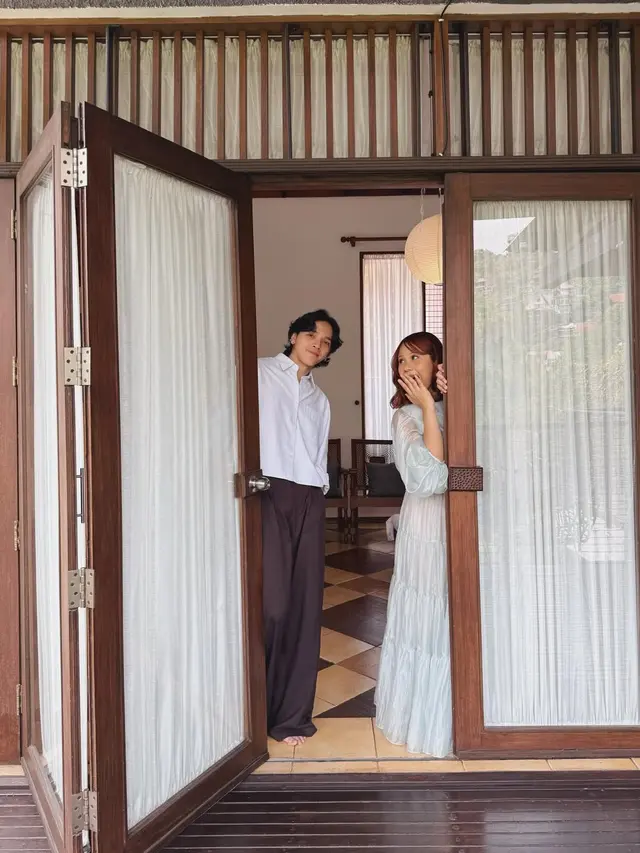 5 Gaya Deretan Pasangan Artis yang Rayakan Lebaran Pertama sebagai Suami Istri, Luna Maya-Maxime Bouttier hingga Al Ghazali-Alyssa Daguise