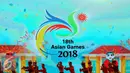 Tampilan utuh logo Asian Games ke-18 yang diluncurkan pada perayaan Hari Olahraga Nasional ke-32 di Istora Senayan Jakarta, Rabu (9/9/2015). Haornas ke-32 bertema Gelorakan Budaya Olahraga untuk Indonesia Hebat. (Liputan6.com/Helmi Fithriansyah) 