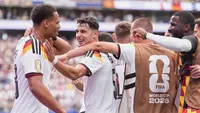 Para pemain Jerman merayakan gol kelima tim mereka dalam pertandingan Grup E Piala Dunia 2026 melawan Curacao di Houston, Senin (15/6/2026). (AP Photo/Eric Gay)