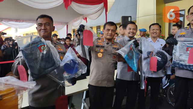 Kapolda Jateng, Irjen Pol Ahmad Luthfi saat Konferensi Pers  Kasus Mutilasi.di Sukoharjo