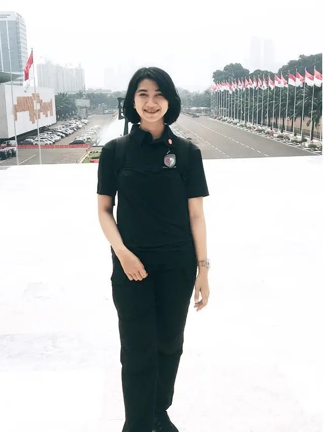 Paspampres Jokowi, Ambar Dwi Klaudiyah